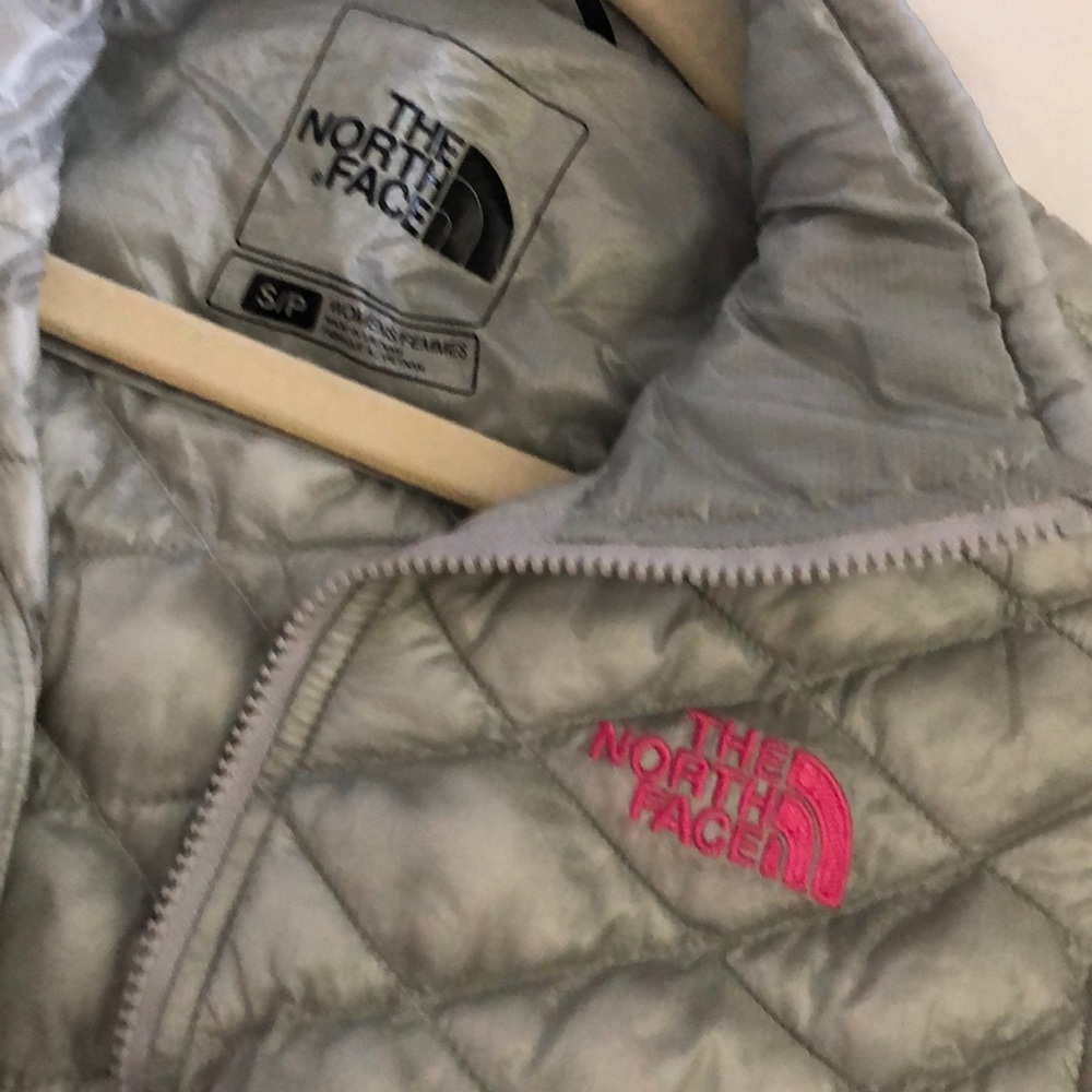 The North Face  grey vest